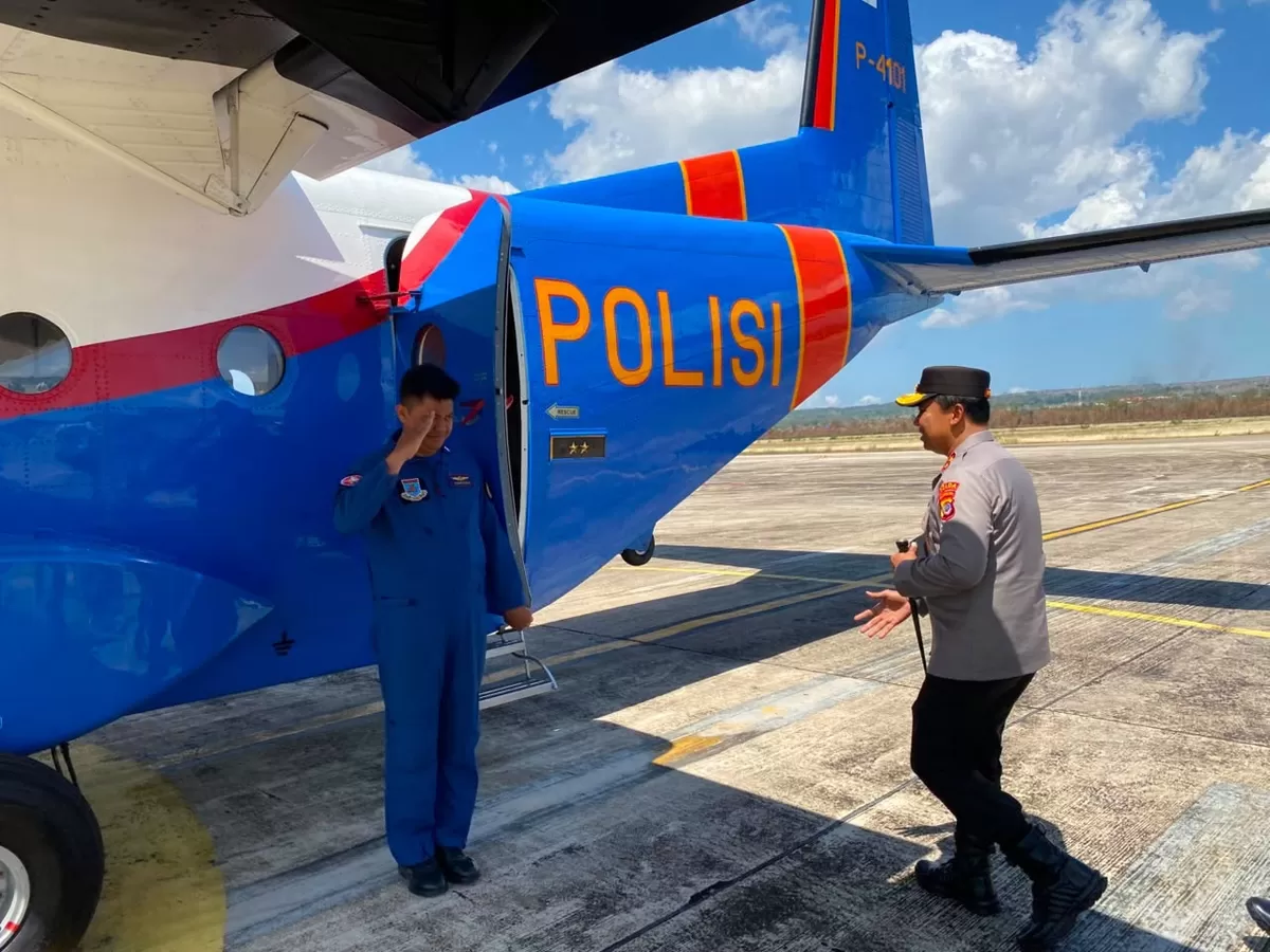 Polri gerak cepat membantu korban gempa Plores,NTT (Foto/Ist)