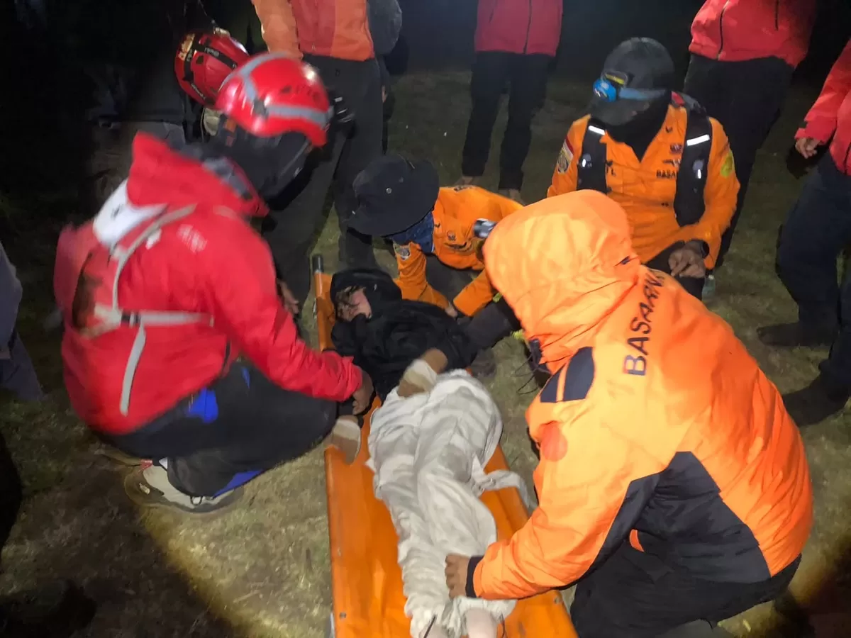 Hingga Senin (17/8/2026) delapan pendaki terpaksa dievakuasi dari Puncak Gunung Bawakaraeng, mereka mengalami gangguan kesehatan. (Ist)