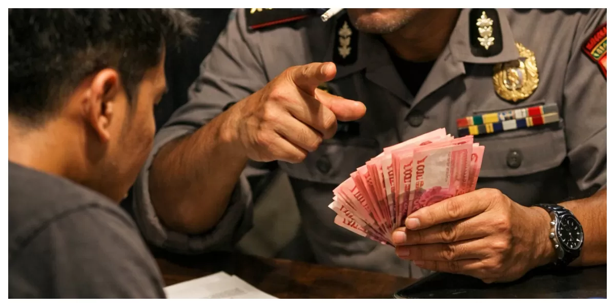 Foto ilustrasi, oknum memeras tersangka.
