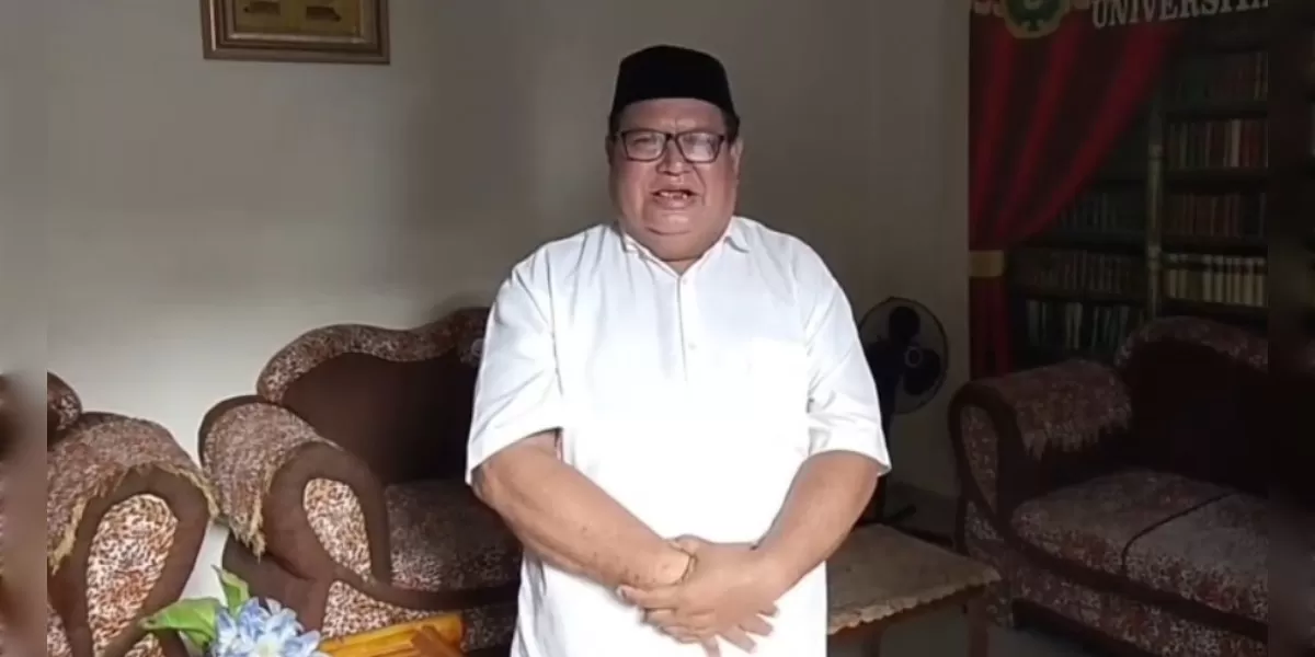 Ketua MUI Flores Timur Bakir Doni Pulo berbicara di Larantuka, mengajak masyarakat lintas agama menjaga ketertiban selama rangkaian Semana Santa 2026. (Foto/ dok.)