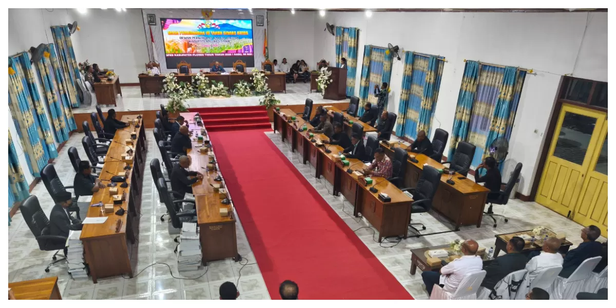 Suasana rapat paripurna pembukaan Masa Persidangan III DPRD Flores Timur Tahun Sidang 2026 di Gedung Balai Gelekat Lewotana, Rabu (6/5/2026). (Foto/ Ist)