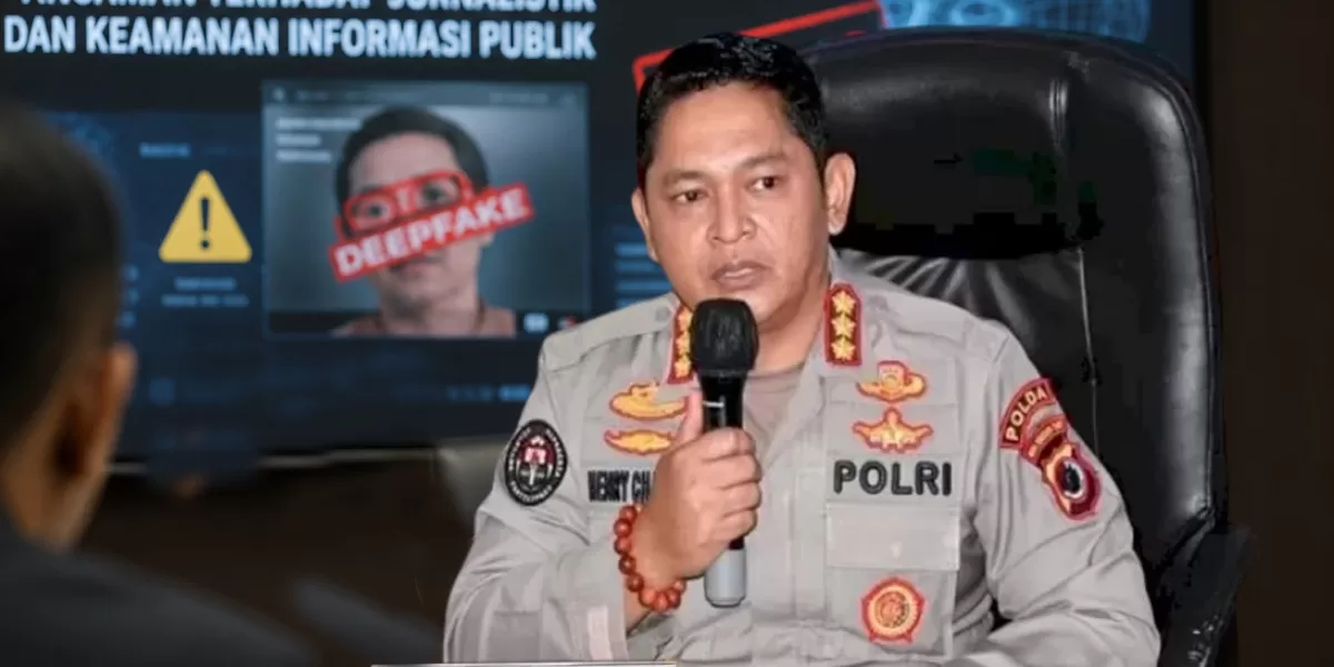 Kabidhumas Polda NTT Kombes Pol Henry Novika Chandra menyampaikan pentingnya verifikasi fakta menghadapi ancaman deepfake dan hoaks berbasis AI digital.  (Foto/ ist/ dsn by Tim RNTT)