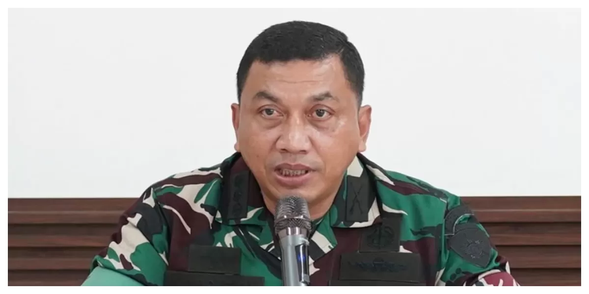 Kapendam IX/Udayana Kolonel Inf Amrizal Nasution menyampaikan hasil pemeriksaan awal kasus penusukan anggota Brimob di Manggarai Barat, NTT.