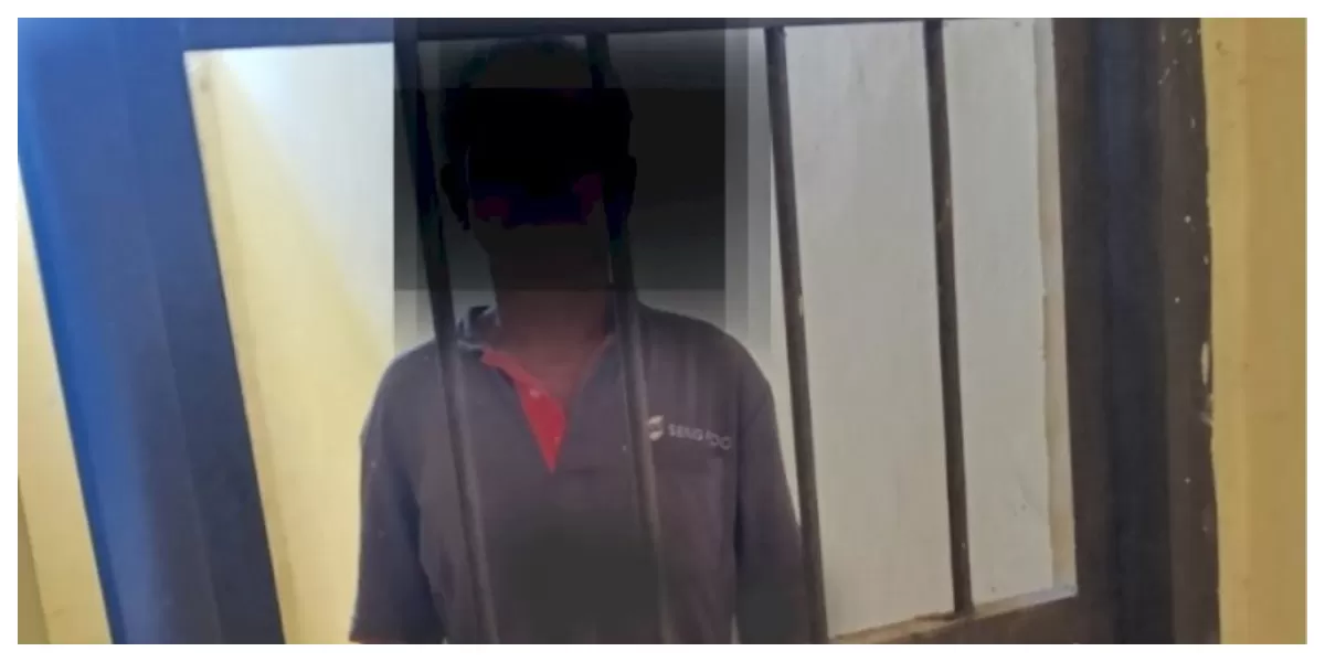 Terduga pelaku berinisial BB berada di dalam ruang tahanan Polres Malaka setelah diamankan penyidik terkait kasus kematian perempuan di Desa Tesa. (Foto TBN Polda NTT)