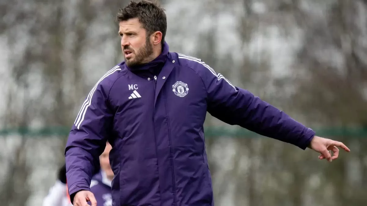 Pelatih kepala Manchester United Michael Carrick (Manchester United)