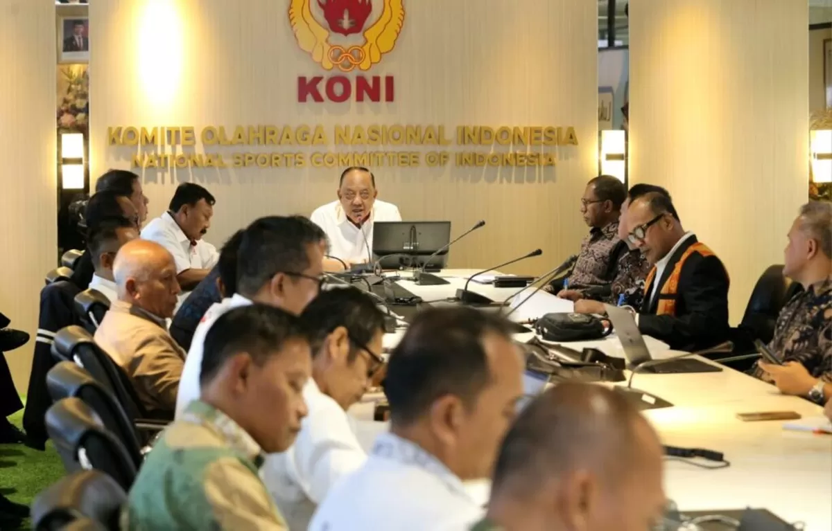 Ketua Umum KONI Pusat, Marciano Norman, akhir pekan ini memimpin rapat finalisasi untuk memastikan skema tuan rumah bersama NTT dan NTB, serta dukungan DKI sebagai daerah penyanggah.  (KONI Pusat)