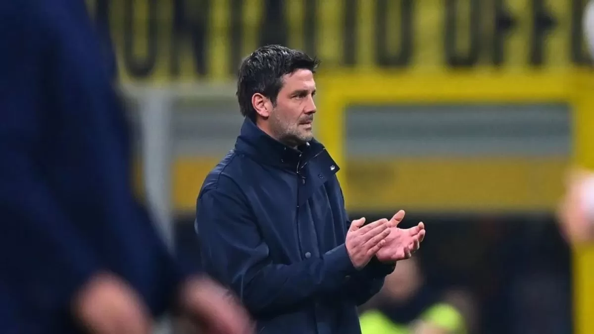Pelatih Inter Milan Cristian Chivu (Inter Milan)