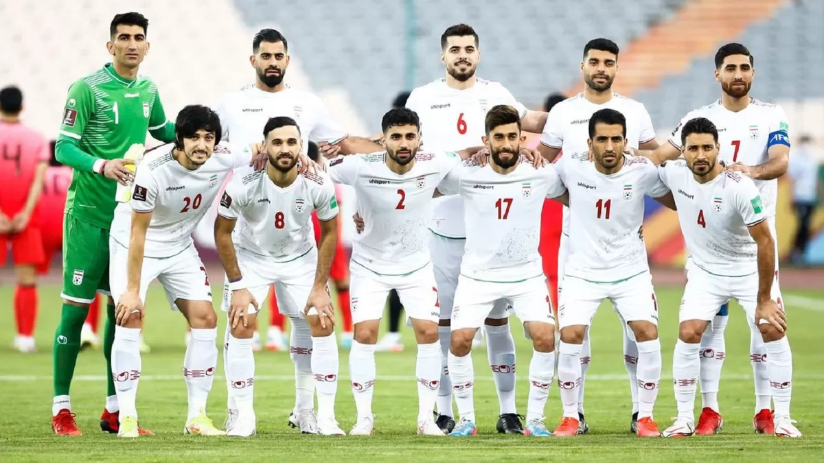 Sebagai tim Asia yang kuat, Iran, yang berada di peringkat ke-20 dunia, lolos ke Piala Dunia di AS, Kanada, dan Meksiko. 