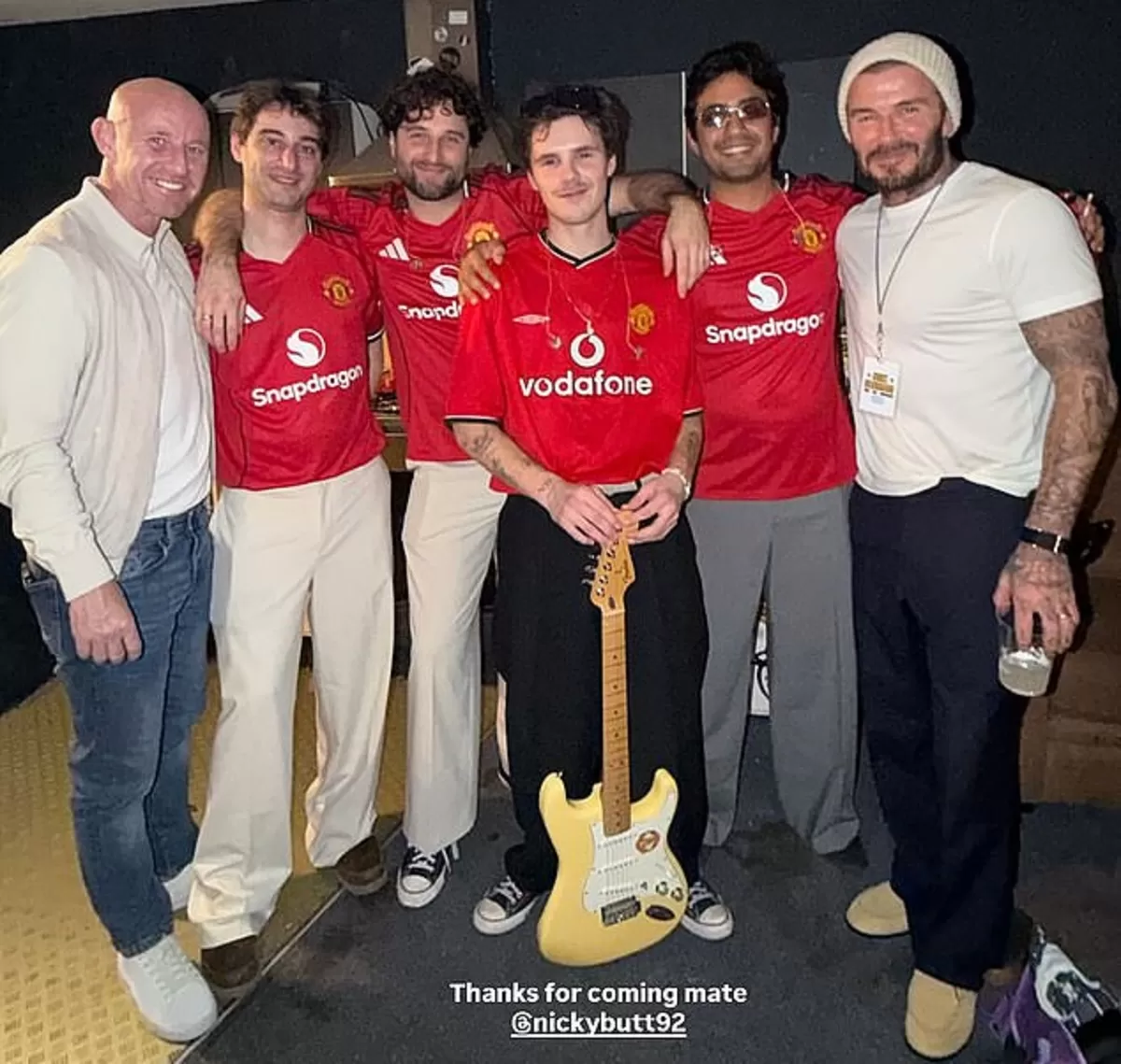 Cruz Beckham menyenangkan penggemar Manchester United.