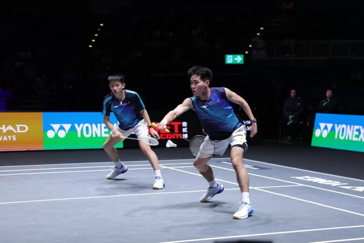 All England edisi 2026 menandai pertama kalinya sejak 2011 Indonesia gagal menempatkan wakil di partai final. Pencapaian terbaik Merah Putih pada edisi kali ini diraih Raymond Indra/Nikolaus Joaquin. (PBSI)