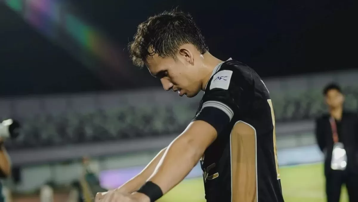 Egy Maulana Vikri tertunduk lesu setelah Dewa United kalah agregat dari Manila Digger FC (Dewa United FC)