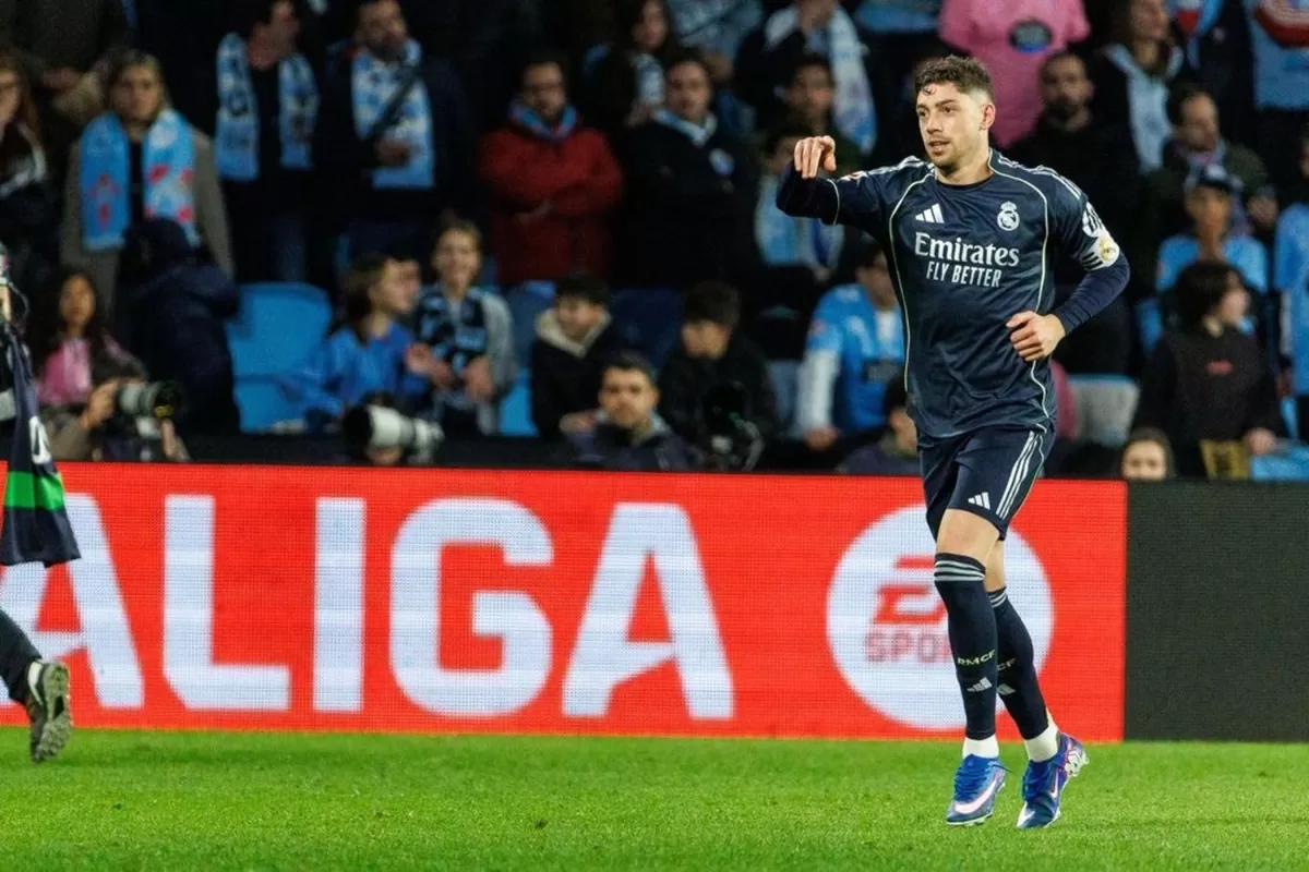 Fede Valverde. Gelandang asal Uruguay itu tampil impresif dengan mencetak lima gol dalam tiga pertandingan terakhir Real Madrid. (LALIGA Indonesia)