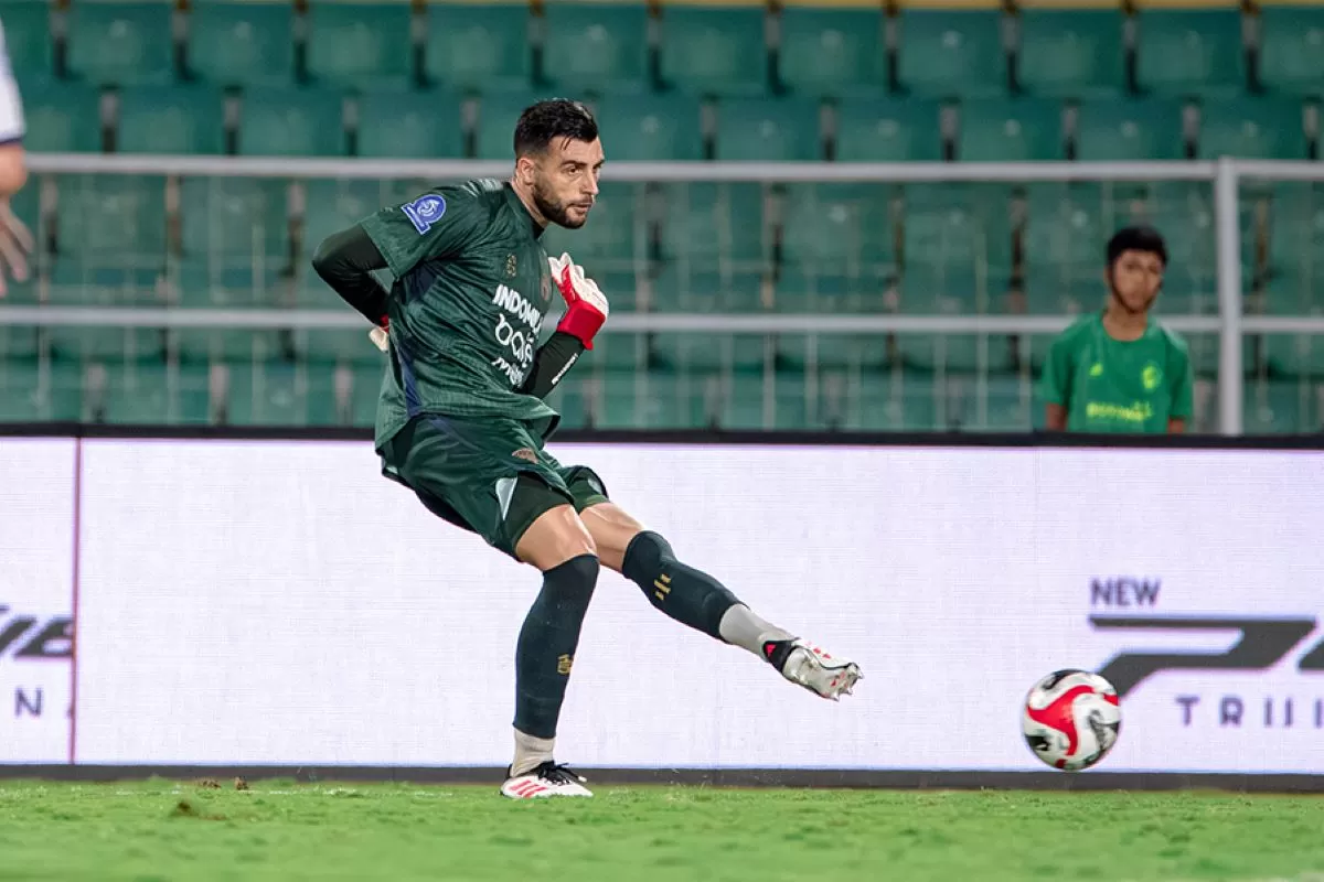 Kiper Persita Igor Rodrigues (Persita)