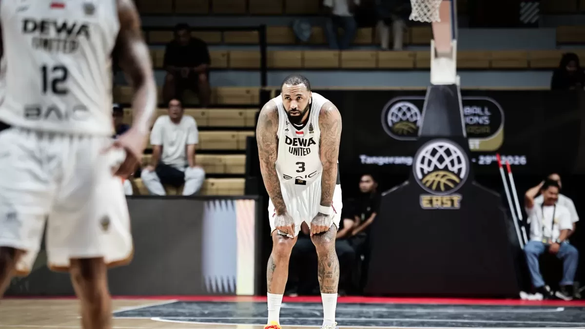 Pemain asing Dewa United Banten, Troy Gillenwater di laga perdana BCL Asia-East  2026 di Dewa United Arena. Dewa menang 99-77 atas tamunya Hi-Tech Basketball Club. (FIBA)