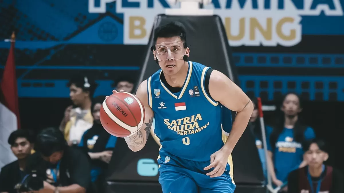 Juan Laurent Kokodiputra pindah ke RANS Simba Bogor. Ia ditukar dengan dua pemain RANS, Rheza Butar-Butar dan Fernando Manansang untuk sisa musim IBL 2026. (SATRIA MUDA)