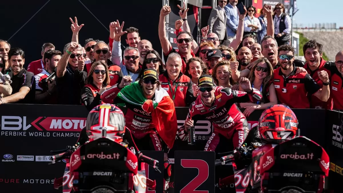 Dua pembalap Ducati cetak hattrick di WorldSBK Portugal. (WorldSBK)