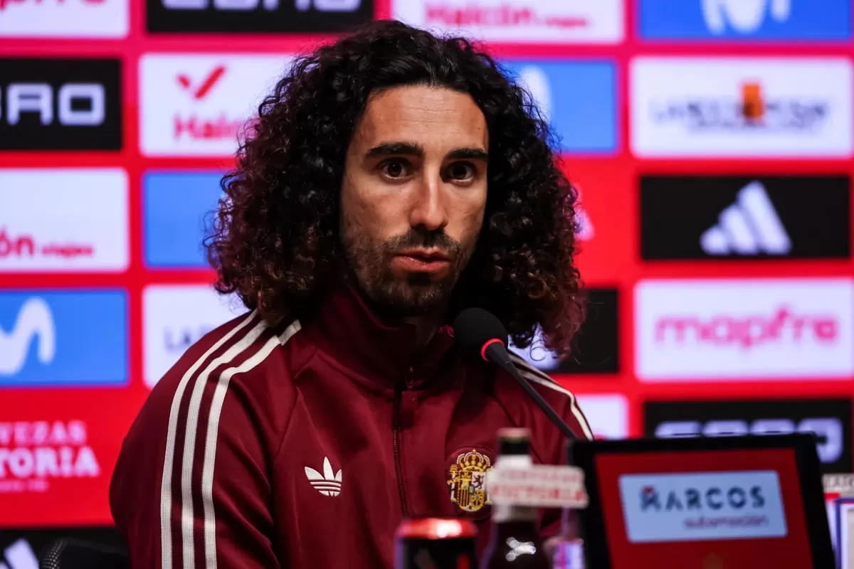 Marc Cucurella akan tinggalkan Chelsea.