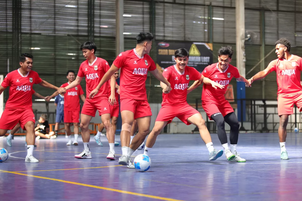 Para pemain saat mengikuti seleksi skuad Garuda Futsal menuju ASEAN Futsal Championship 2026 di Nonthaburi Hall, Thailand. Souto telah memilih 14 nama skuad utama.  (FFI)