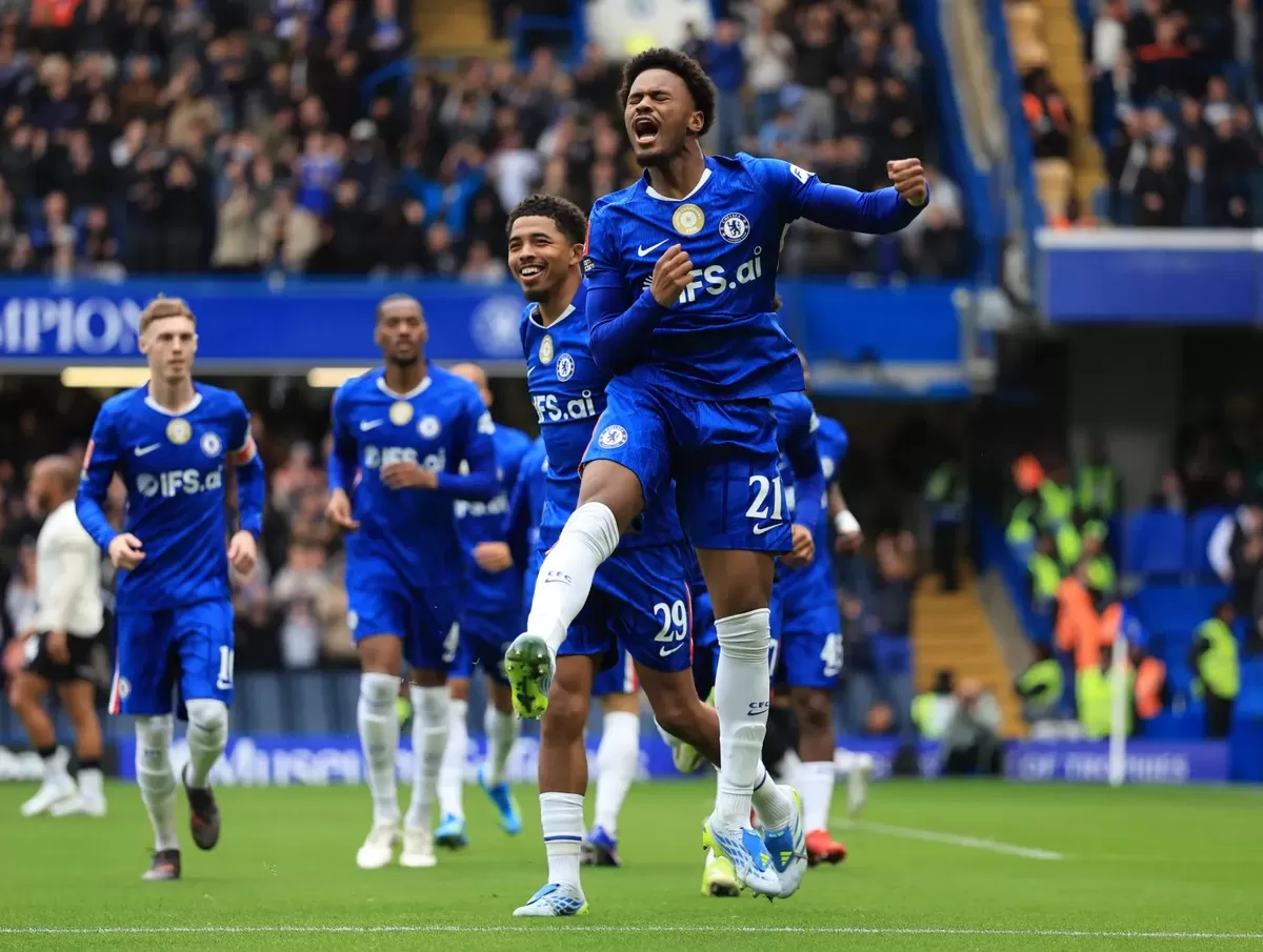 Chelsea mengamuk dengan meremukan Port Vale 7-0 dan melangkah ke semifinal Piala FA.