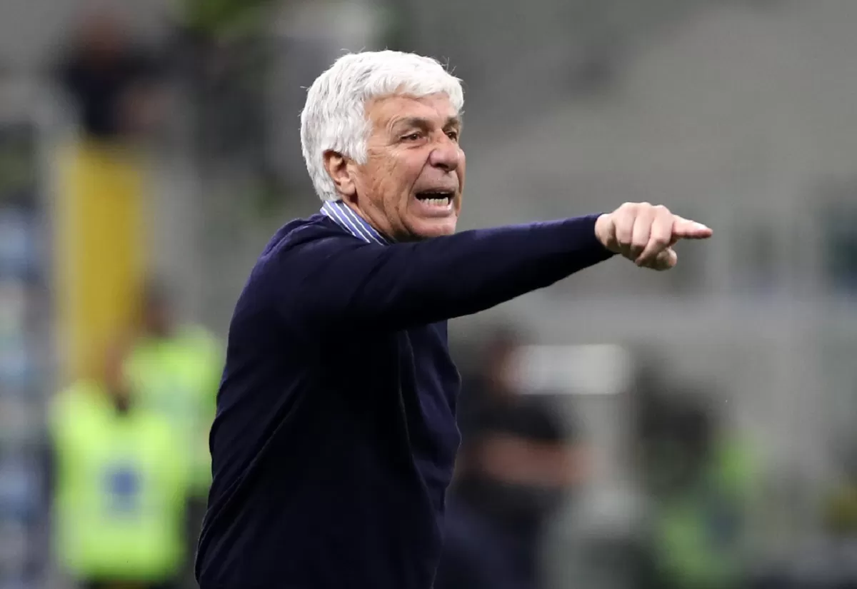 Gian Piero Gasperini kecewa Roma runtuh di babak kedua melawan Inter.