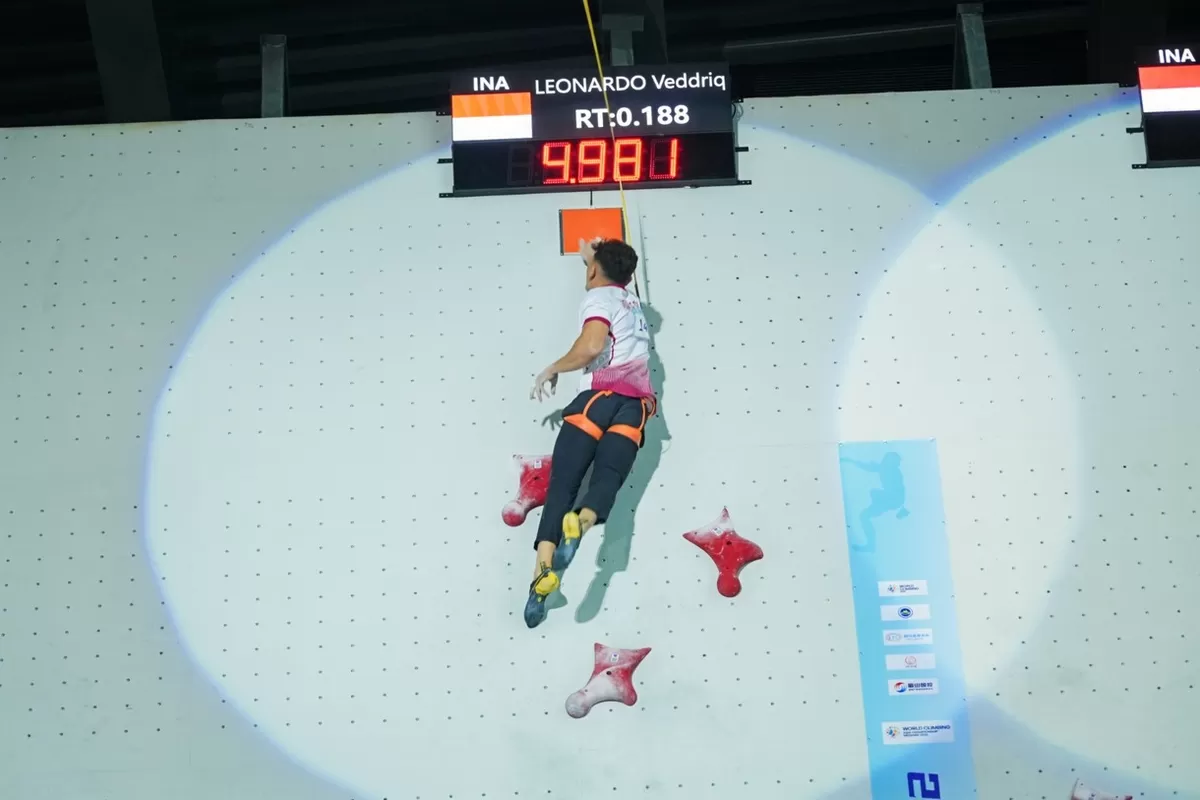 Atlet Indonesia nomor speed, Veddriq Leonardo meraih tiket Asian Games untuk menang di final small World Climbing Asia Championship Meishan 2026, Cina, Kamis, 9 April 2026. (FPTI)