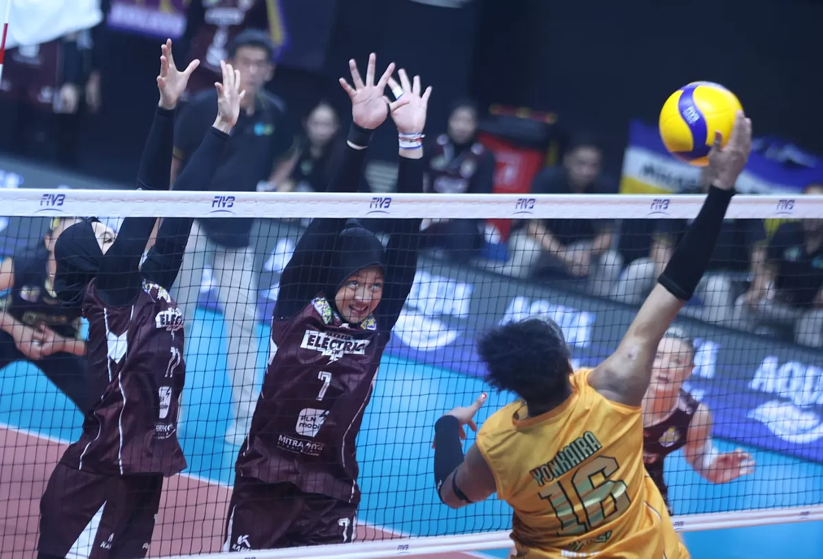 Jakarta Popsivo Polwan petik kemenangan perdana di final four Proliga 2026 putaran kedua di Solo, Jumat, 10 April 2026. Popsivo menang 3-1 atas Electric PLN. (PBVSI)