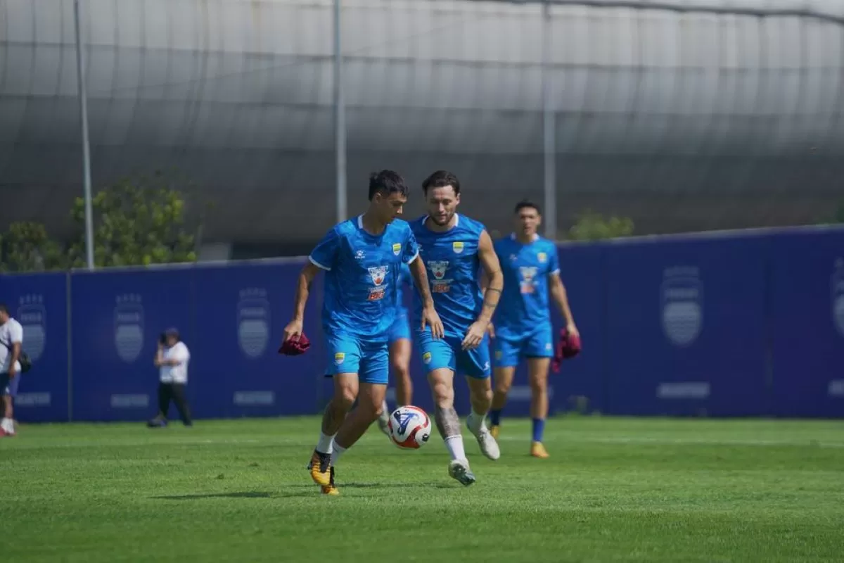 Skuat Persib jalani latihan intensif jelang laga pekan ke-27. (Persib/Sutanto)