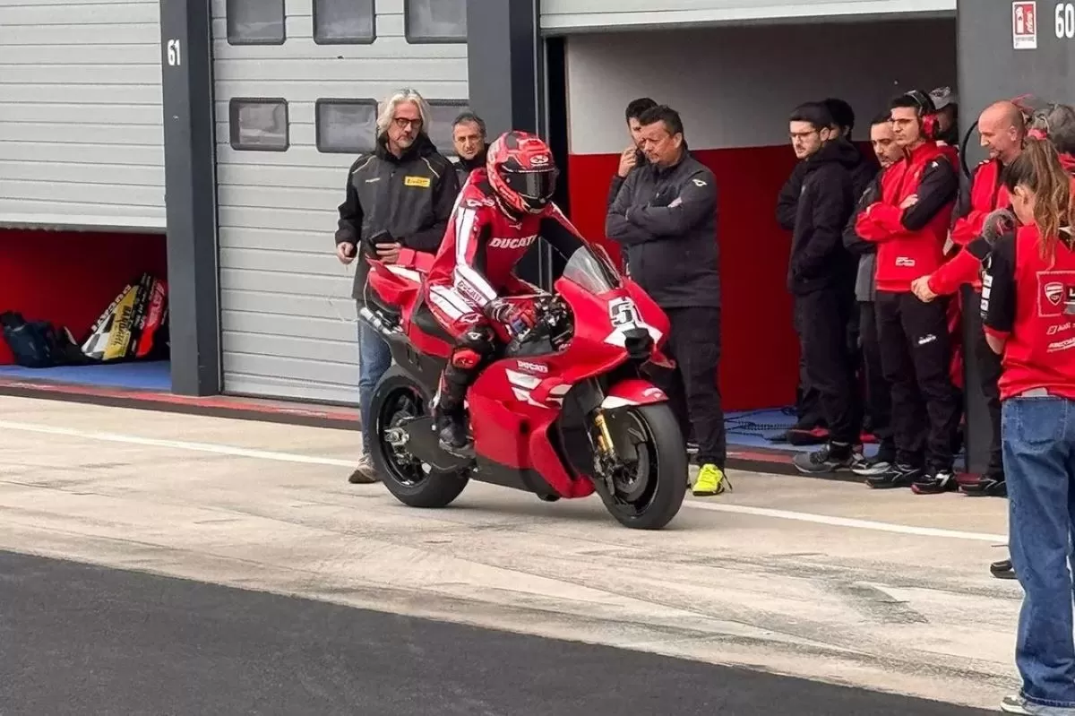 Prototipe Ducati 850cc jalani uji coba di Misano. (GPOne)