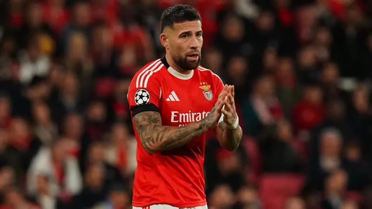 Bek Benfica Nicolas Otamendi resmi masuk jajaran pemain dengan 100 penampilan di Liga Champions. (UEFA)