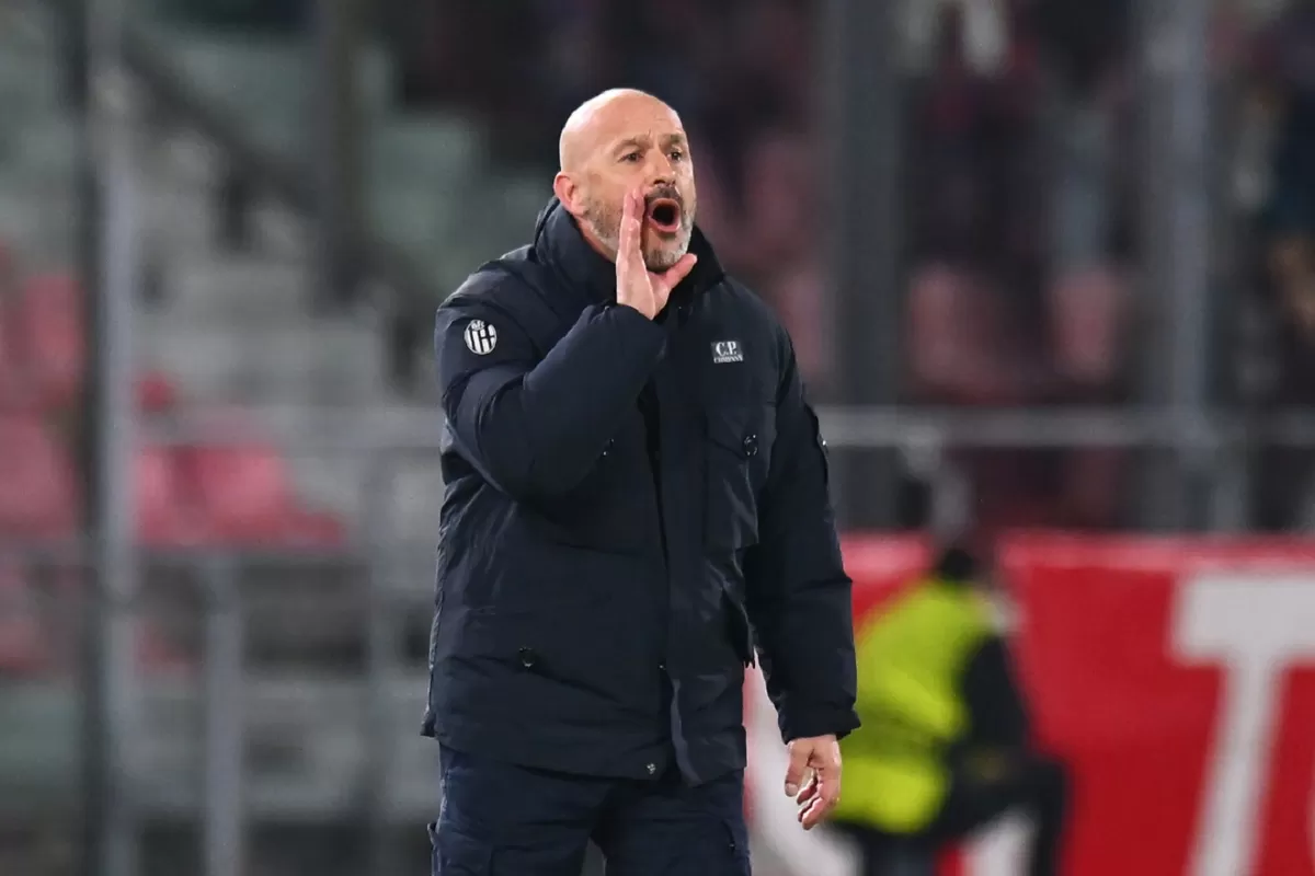 Vincenco Italiano menguraikan rencana taktis yang jelas dan serius untuk memberi Bologna peluang nyata.