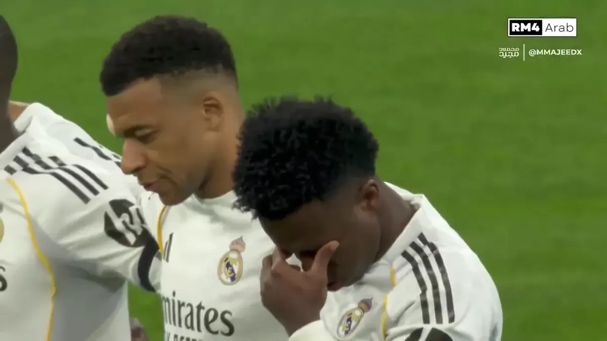 Real Madrid tersingkir dari Liga Champions setelah kalah melawan Bayern Muenchen.