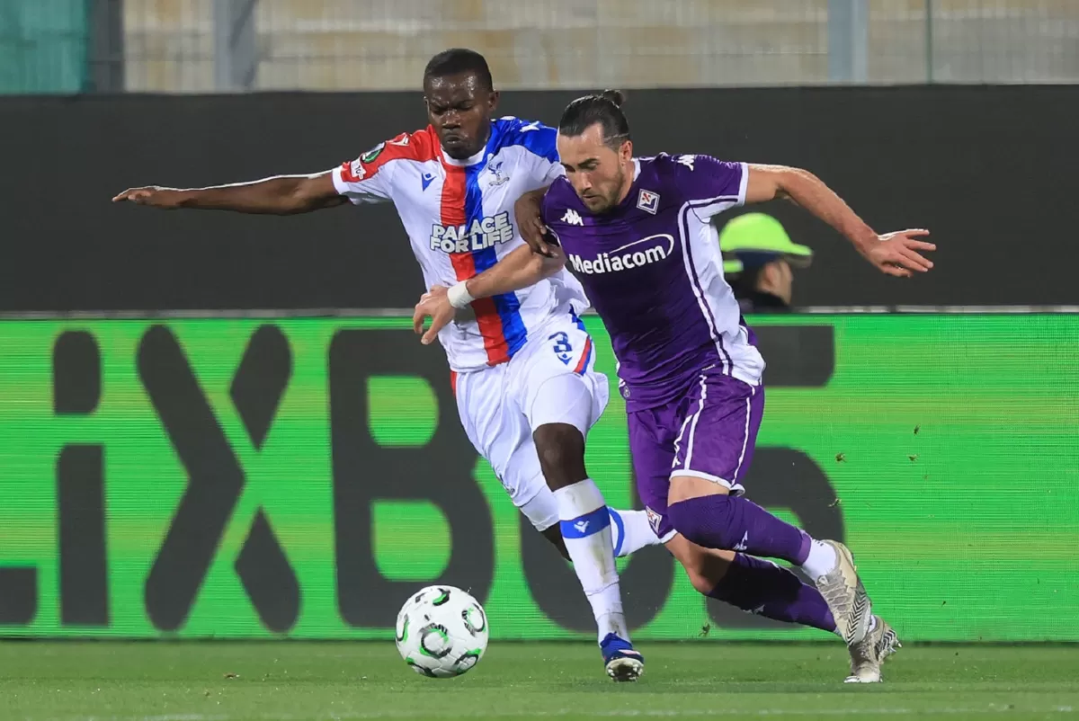 Fiorentina mengalahkan Crystal Palace 2-1 tapi tetap tersingkir dari Confrence League.