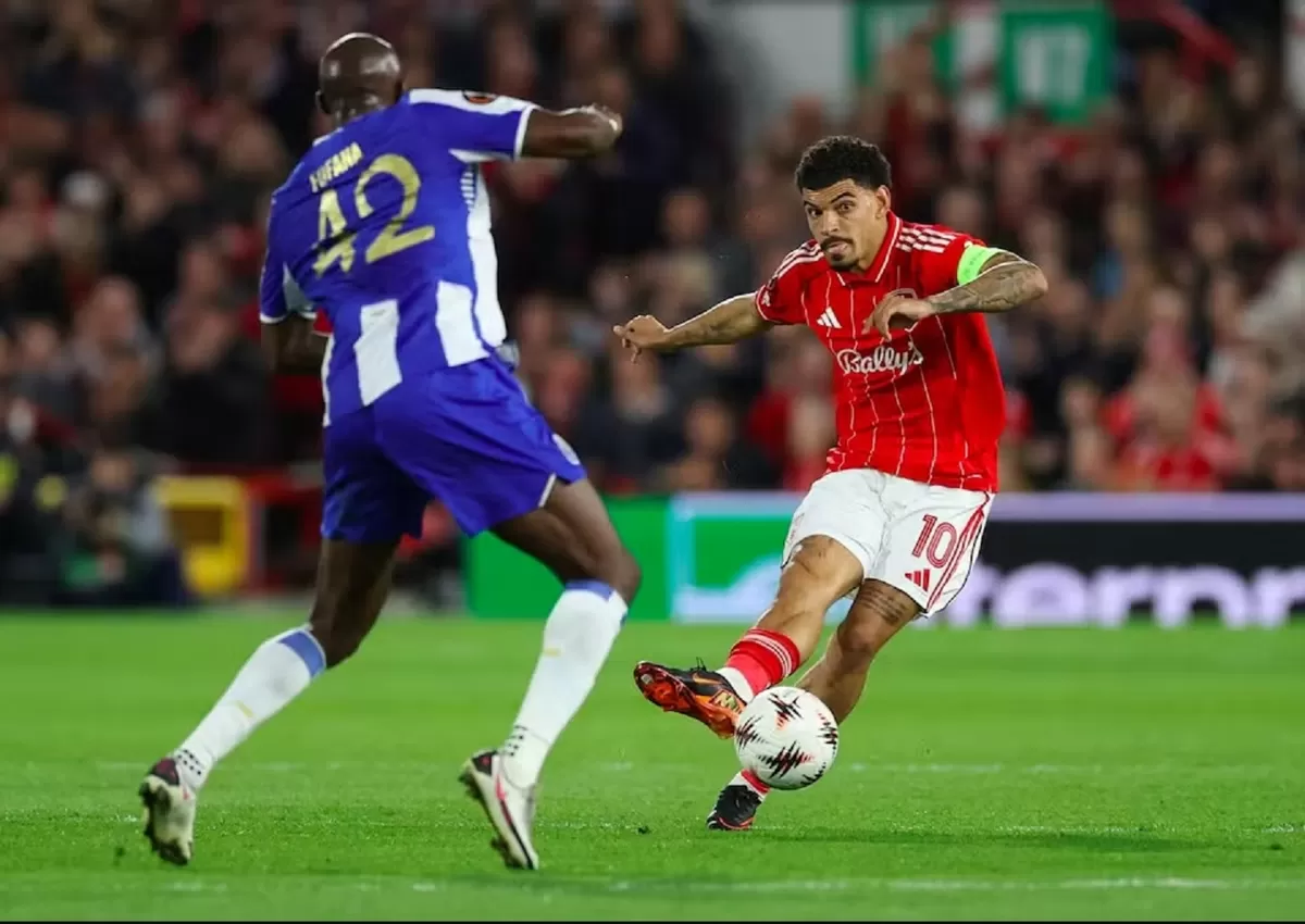 Morgan Gibbs-White memberi Nottingham Forest kemenangan 1-0 atas Porto.