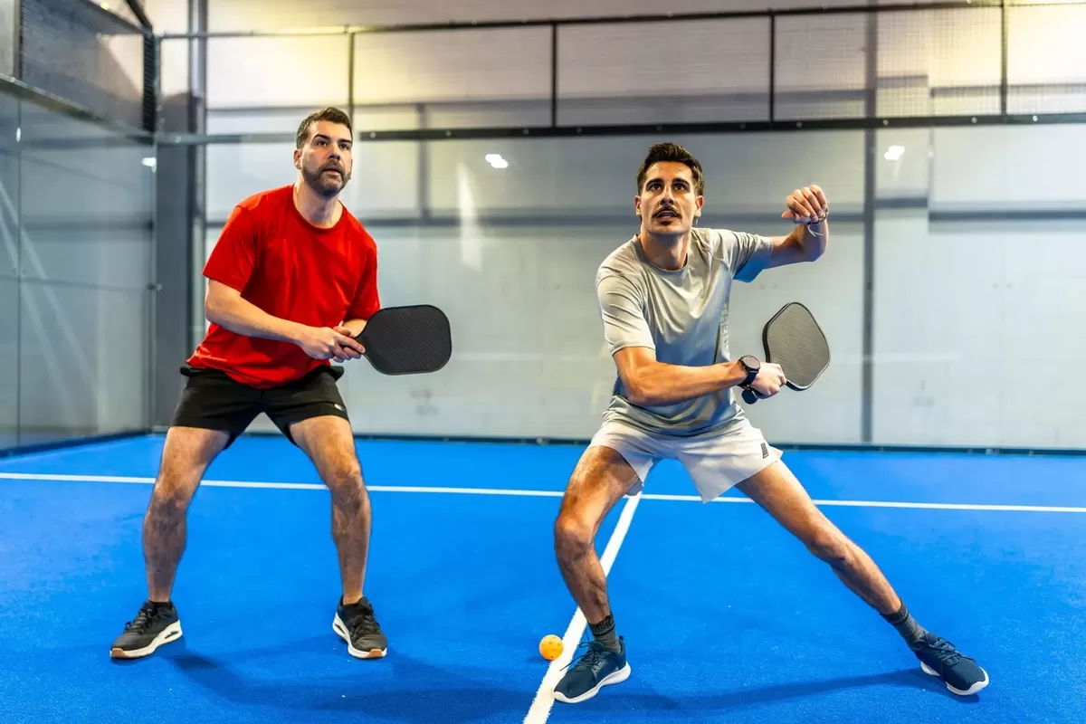 Pickleball sangat populer dengan elemen tenis, bulu tangkis, dan pingpong.