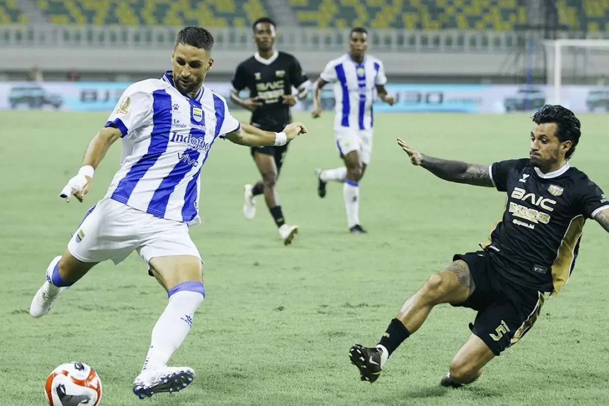 Laga Dewa United  vs Persib di Banten International Stadium di pekan ke-28 Super League 2025/26. (Persib)