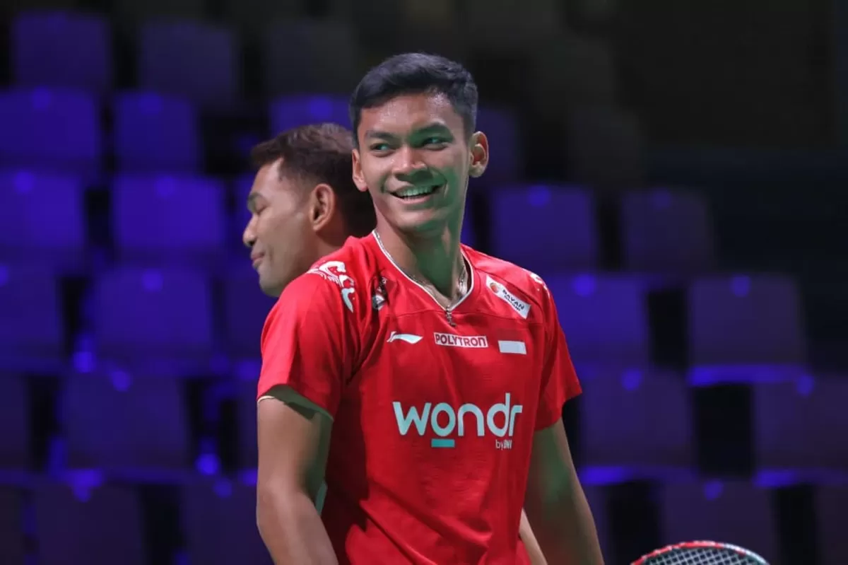 Pasangan ganda putra Indonesia, Fajar Alfian/Muhammad Shohibul Fikri dalam sesi latihan resmi di Forum Horsens, venue pertandingan Piala Thomas Uber 2026 nanti.  (PBSI)