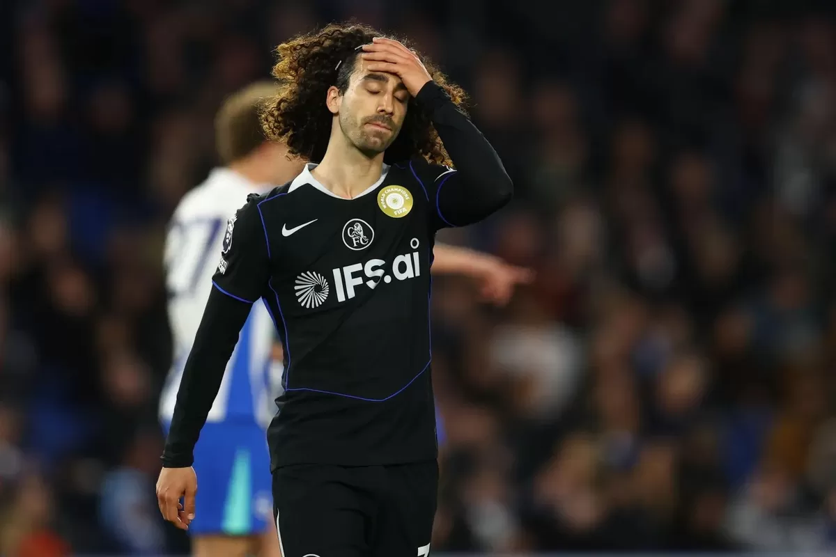 Marc Cucurella merangkum bagaimana penampilan dan perasaan seluruh tim Chelsea malam itu.  (Alamy)