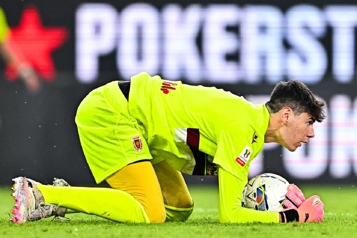 Edoardo Motta memblok empat tendangan penalti pemain Atalanta.
