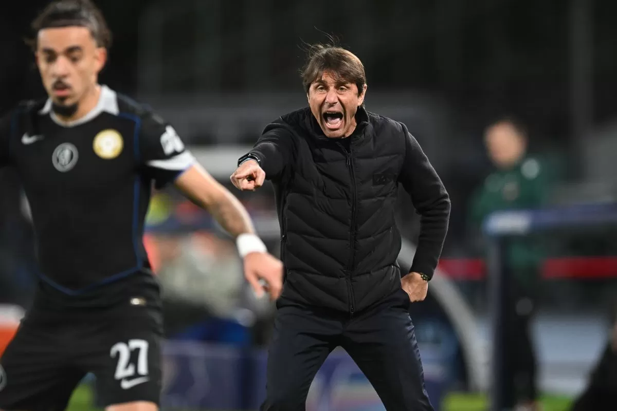 Pelatih Napoli Antonio Conte (SSCNapoli)