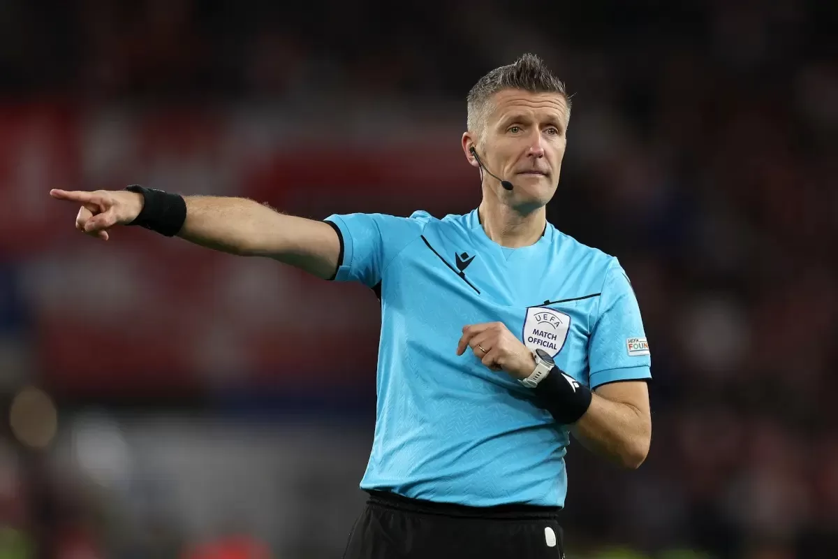 Wasit papan atas, Daniele Orsato, terjerat skandal wasit Serie C.
