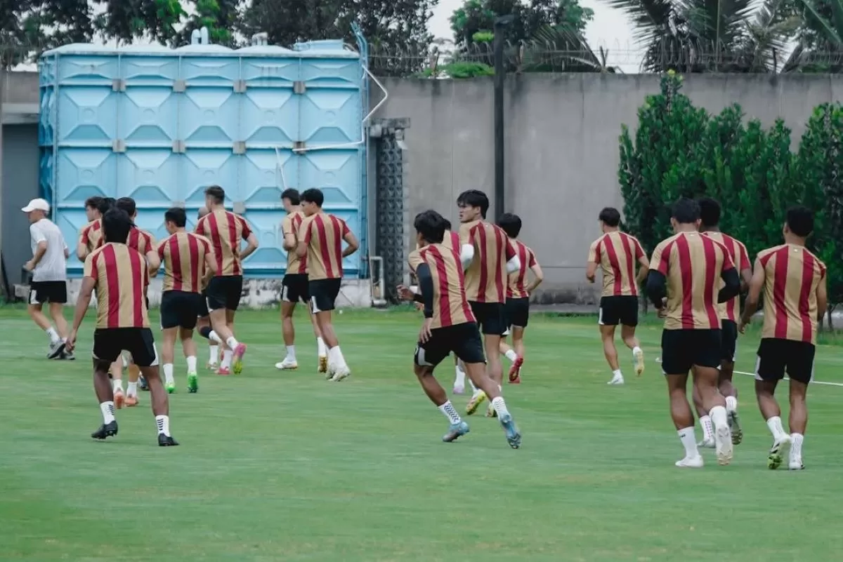 Skuat Dewa United Banten FC jalani latihan intensif. (@dewaunitedfc)