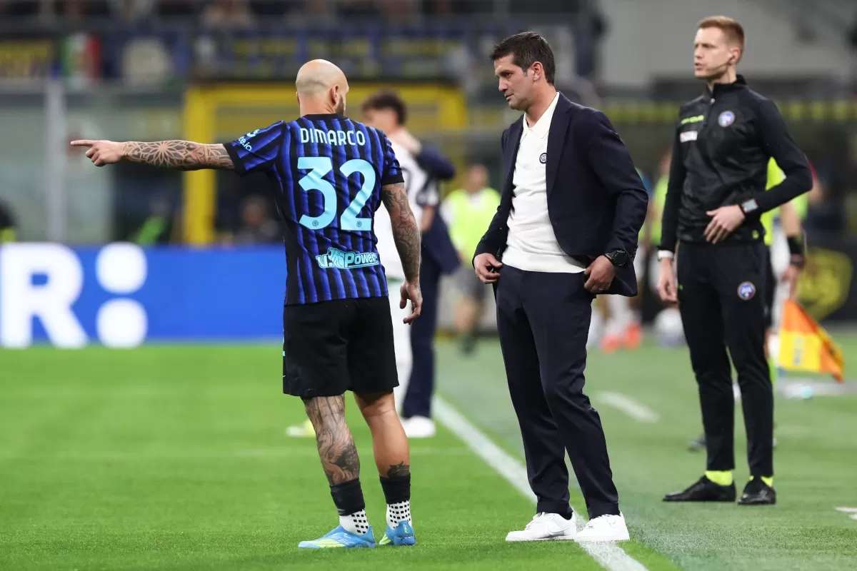 Inter tidak khawatir dengan situasi kontrak Federico Dimarco.