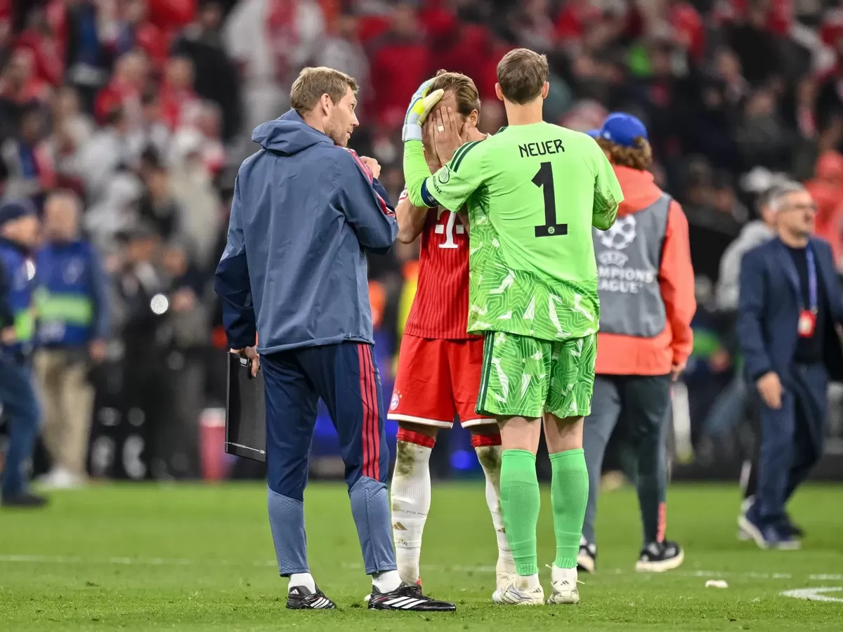 Kiper Bayern Muenchen, Manuel Neuer, mengungkapkan apa yang kurang dari timnya.