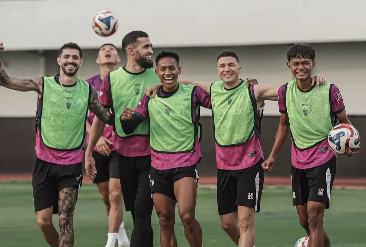 Skuat Persita jalani latihan jelang duel kontra Persijap Jepara. (@persita.official)