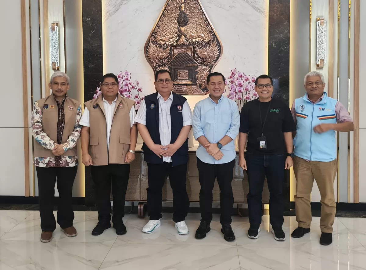 KSMI resmi bergandengan tangan dengan empat lembaga besar negara: BPJS Ketenagakerjaan, BAZNAS RI, Bank Syariah Nasional, dan PT Pegadaian.