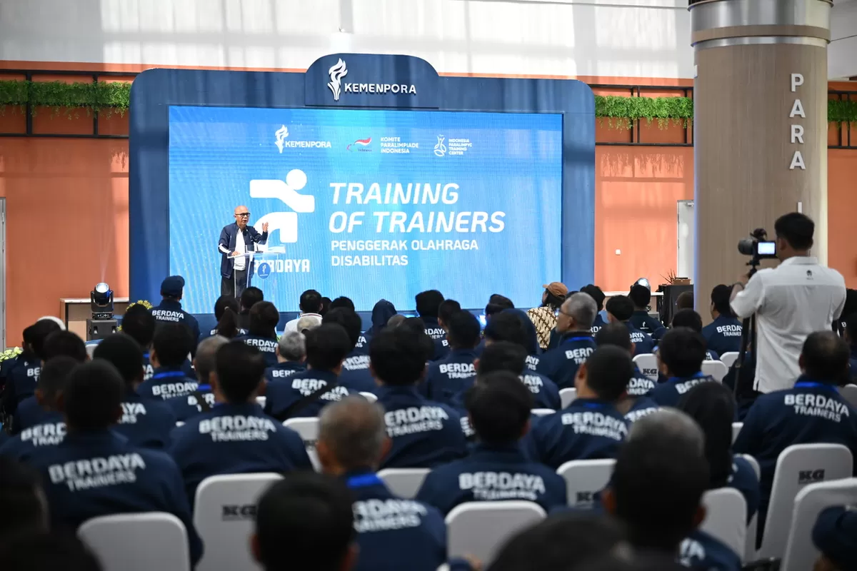 CdM kontingen Asian Para Games 2026 Nagoya, Reda Manthovani menjelaskan mengenai sistem database baru yang akan diterapkan oleh NOC Indonesia pada ToT Penggerak Olahraga Disabilitas di Solo, 11 Mei. (NPC Indonesia)