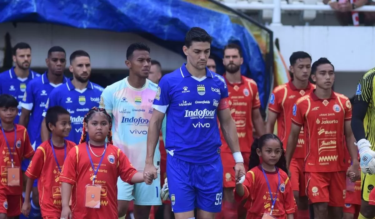 Skuat Persib saat bertemu dengan Persija di pekan ke-32 Super League 2025/26. (Persib)