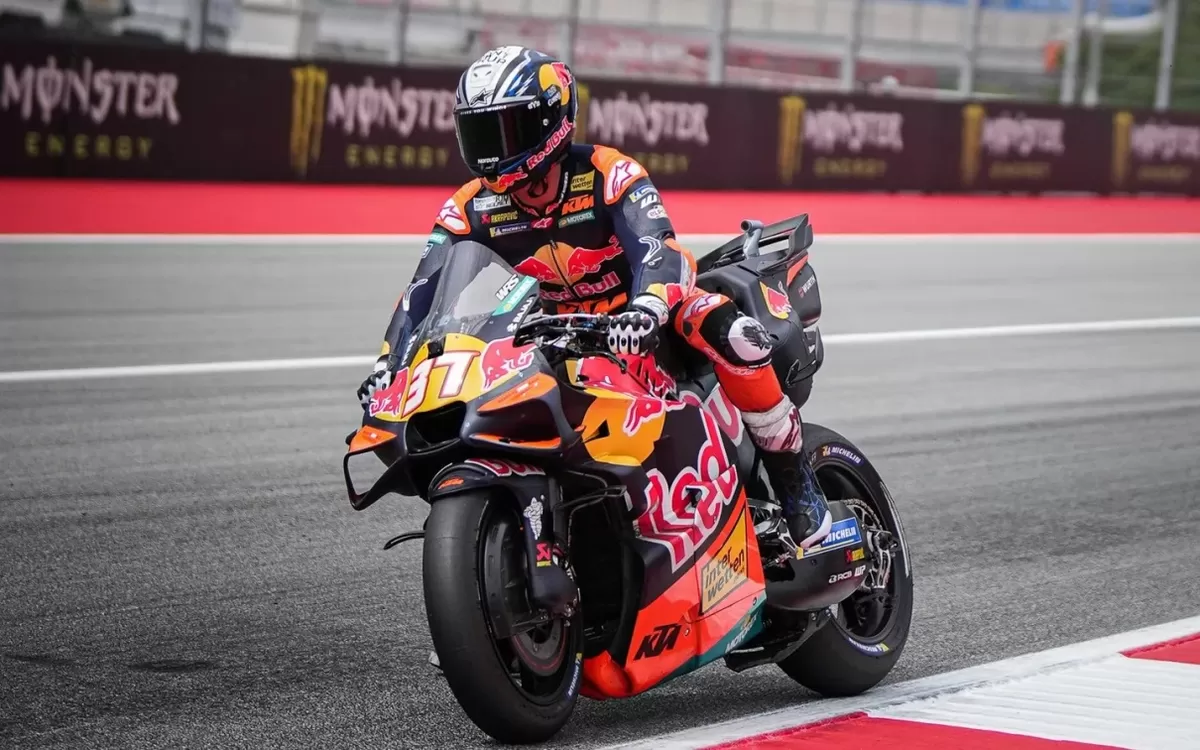 Pedro Acosta catat hasil positif di sesi Practice GP Catalunya. (MotoGP)