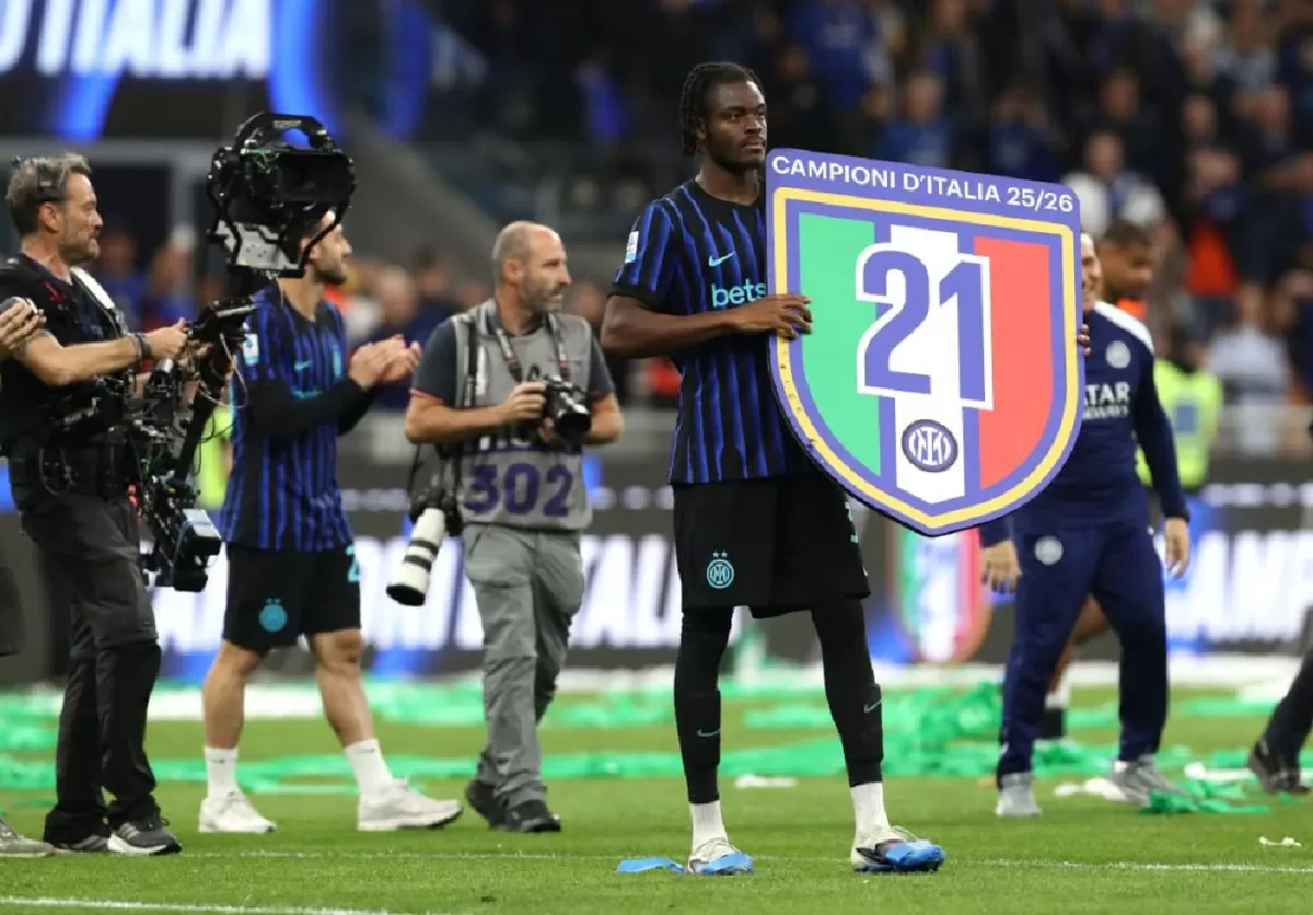 Bayern Muenchen Tertarik pada Yann Bisseck dari Inter