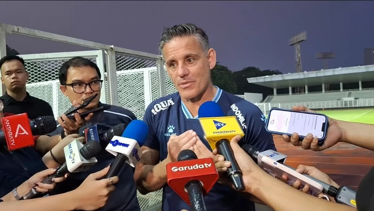 Pelatih Timnas Indonesia, John Herdman saat memberikan keterangan mengenai persiapan TC bertahap timnas jelang Piala AFF 2026, di Madya Senayan, Jakarta, 22 Mei 2026. (ISTIMEWA)
